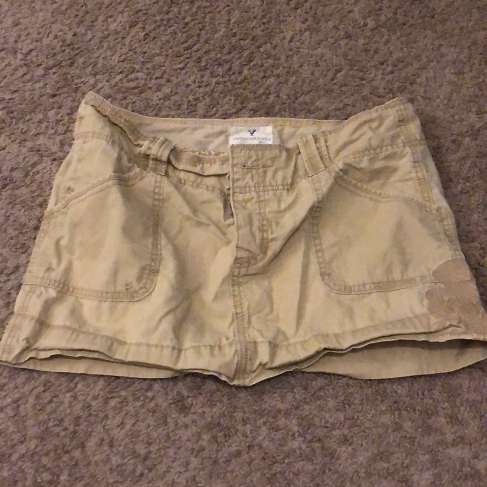 Beige AE skirt! ❣️